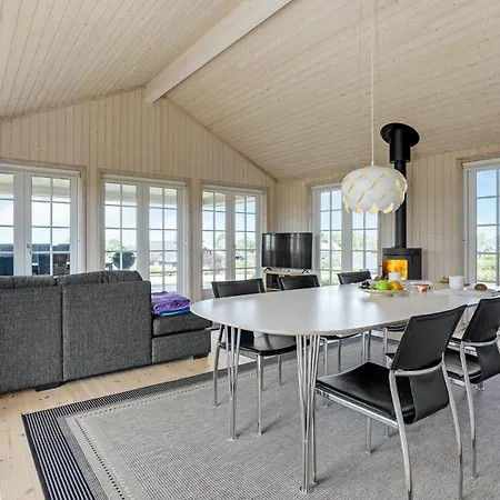 3 Bedroom Cozy Home In Slagelse