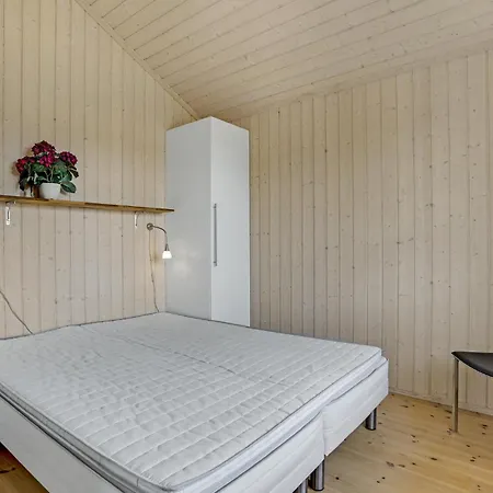 3 Bedroom Cozy Home In Slagelse Дом отдыха *