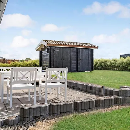 3 Bedroom Beautiful In Holiday home Slagelse