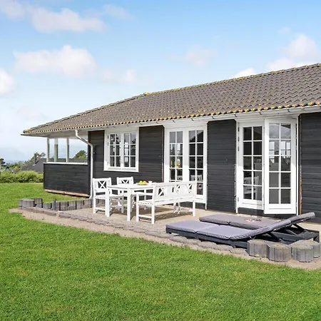 3 Bedroom Beautiful In Slagelse