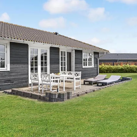 Дом отдыха 3 Bedroom Cozy Home In Slagelse Слагельсе